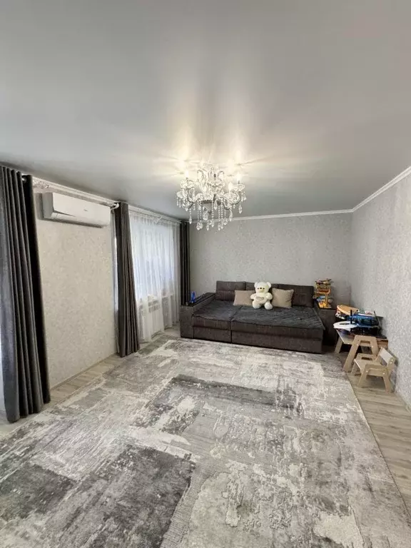 3-к кв. Астраханская область, Астрахань ул. Куликова, 66 (77.0 м) - Фото 1