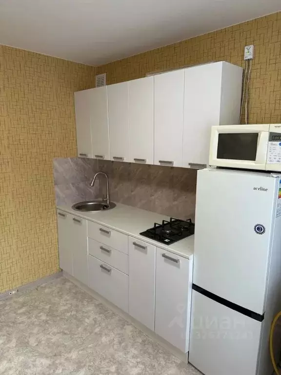 1-к кв. Волгоградская область, Волгоград ул. 70-летия Победы, 27 (30.0 ... - Фото 2