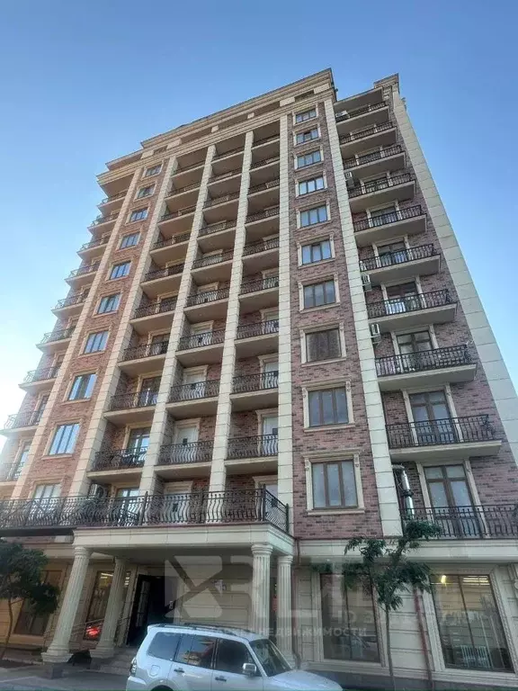 2-к кв. Дагестан, Махачкала ул. Азиза Алиева, 14 (80.0 м) - Фото 0