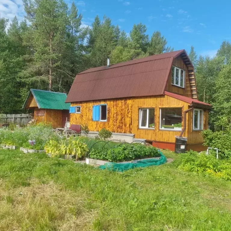Дом в Мурманская область, Кольский район, Кильдинстрой городское ... - Фото 0