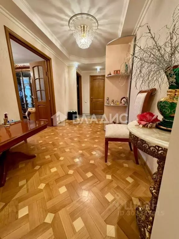 3-к кв. Калужская область, Калуга Тульская ул., 13б (92.6 м) - Фото 0
