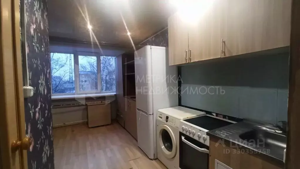 Студия Тюменская область, Тюмень Одесская ул., 18 (12.9 м) - Фото 0