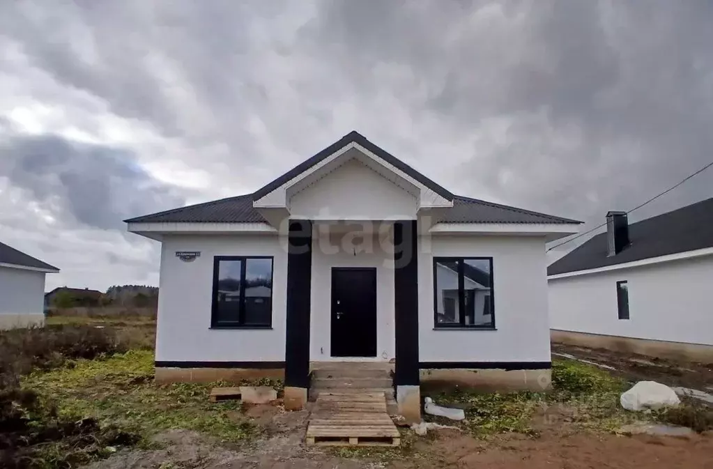 Дом в Башкортостан, Иглинский район, Акбердинский сельсовет ул. ... - Фото 2