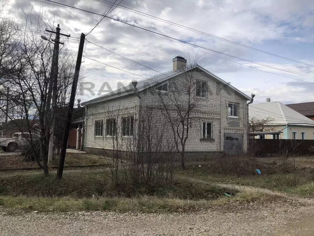 Дом в Адыгея, Майкоп городской округ, Ханская ст-ца пер. Калинина (195 ... - Фото 1