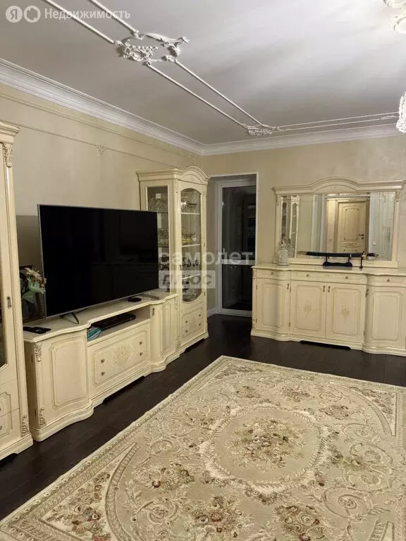 3-комнатная квартира: Омск, Октябрьская улица, 159 (130 м) - Фото 2