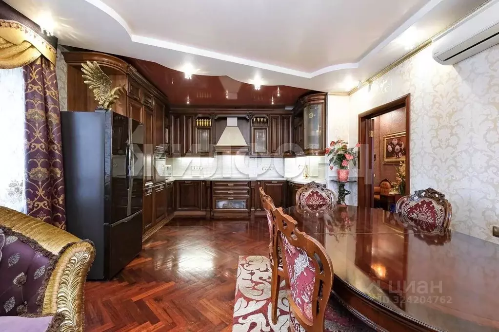 3-к кв. Новосибирская область, Новосибирск ул. Пархоменко, 18/1 (132.4 ... - Фото 2