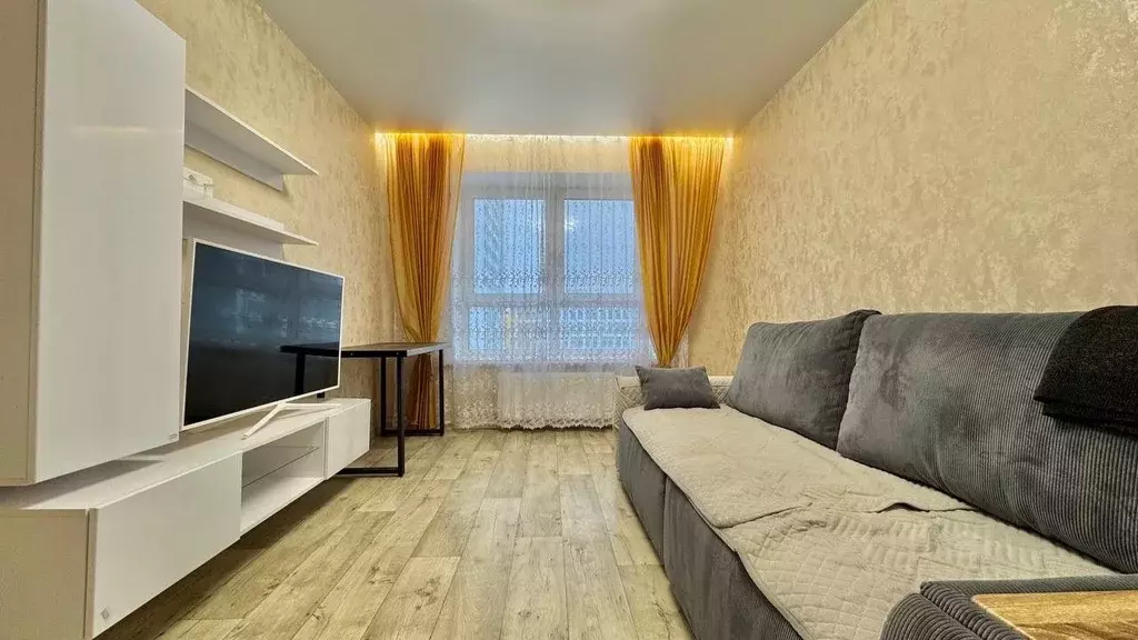 2-к кв. Татарстан, Казань ул. Азата Аббасова, 23 (55.0 м) - Фото 0