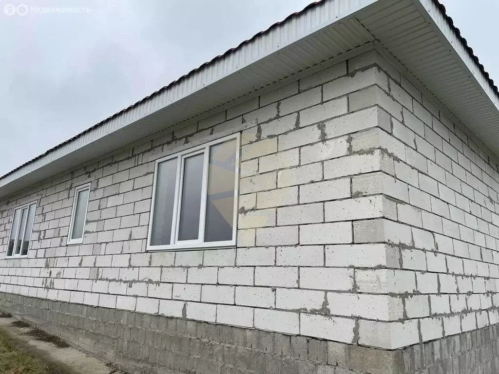 Дом в Старооскольский городской округ, село Курское (125 м) - Фото 1