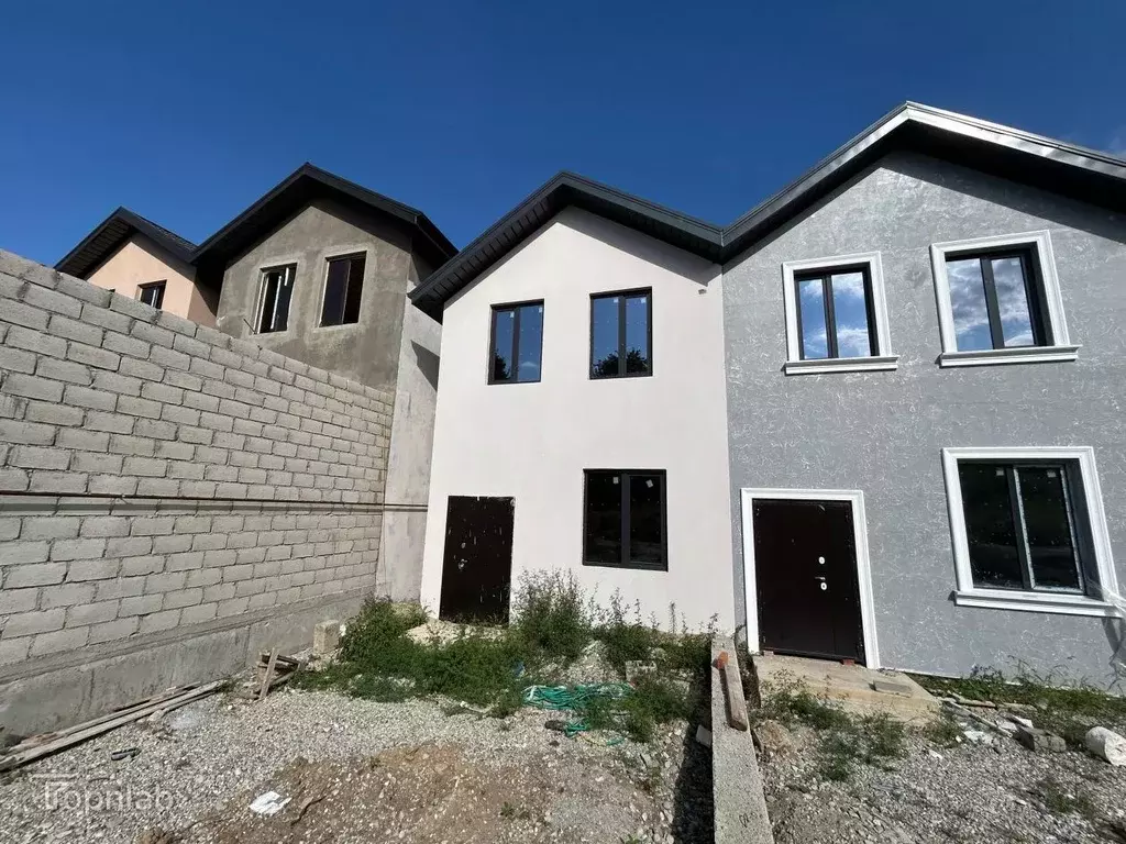 Таунхаус в Кабардино-Балкария, Чегемский район, Нарт СТ 67 (72 м) - Фото 1