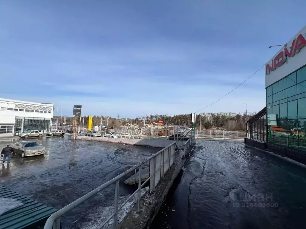 Торговая площадь в Иркутская область, Братск ул. Курчатова, 2Г (135 м) - Фото 2