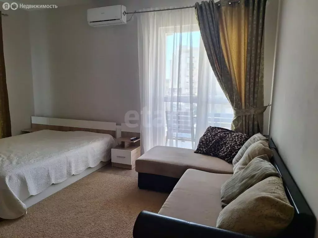 1-комнатная квартира: село Варваровка, улица Калинина, 150к11 (36.2 м) - Фото 1