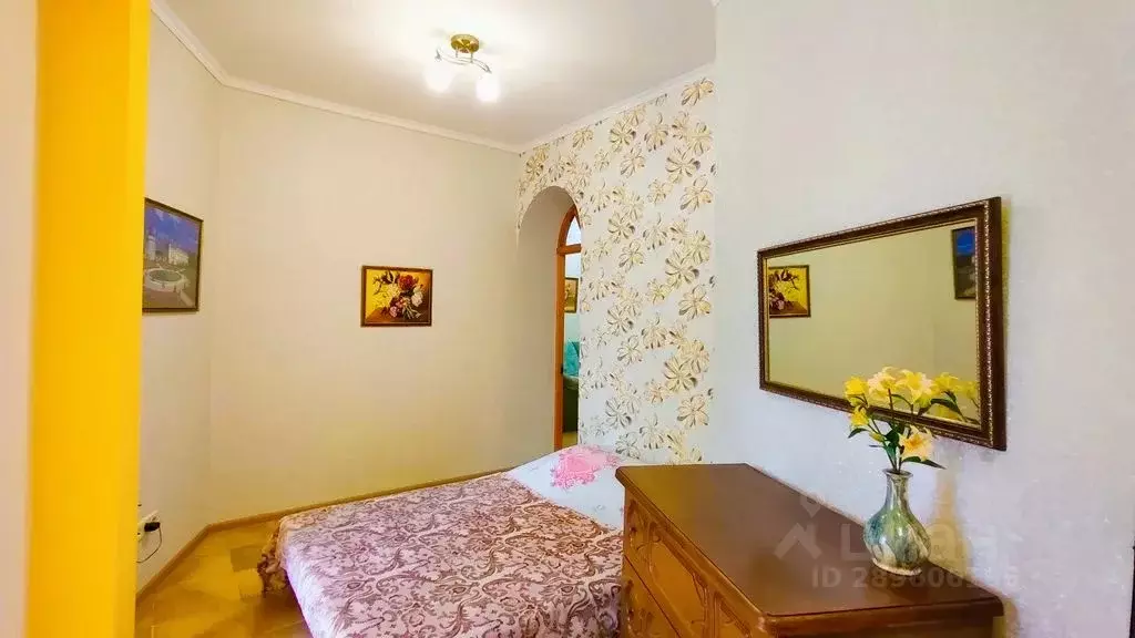 1-к кв. Крым, Ялта ул. Кирова, 66 (50.0 м) - Фото 1