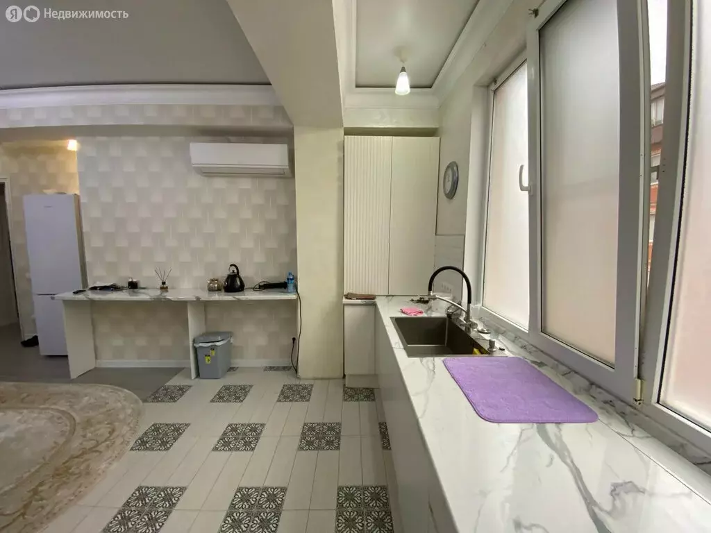 2-комнатная квартира: Махачкала, улица Зои Космодемьянской, 54И (88 м) - Фото 2