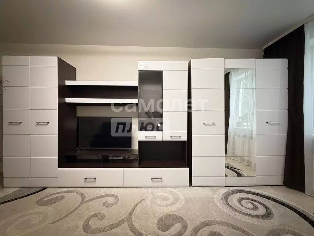 2-к кв. Свердловская область, Березовский ул. Академика Королева, 11 ... - Фото 1