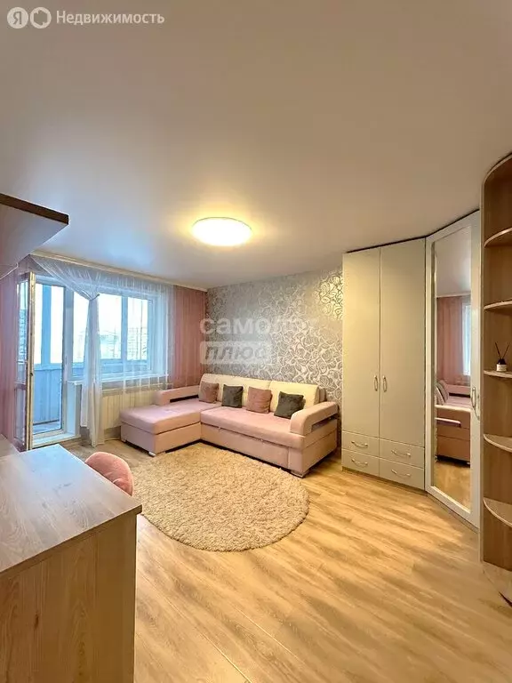 3-комнатная квартира: Йошкар-Ола, улица Петрова, 20 (76.2 м) - Фото 1