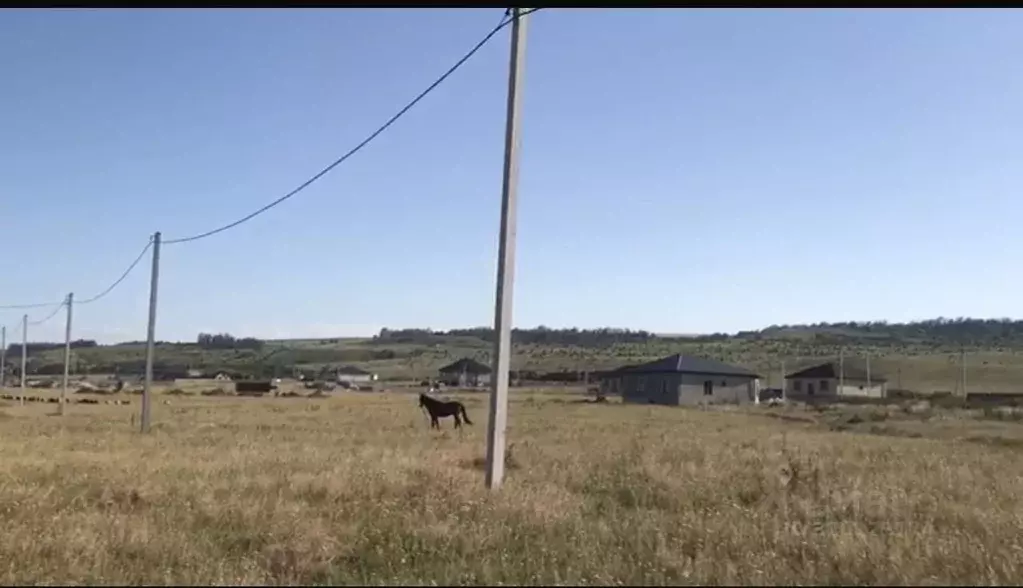 Участок в Карачаево-Черкесия, Прикубанский район, Дружбинское ... - Фото 0