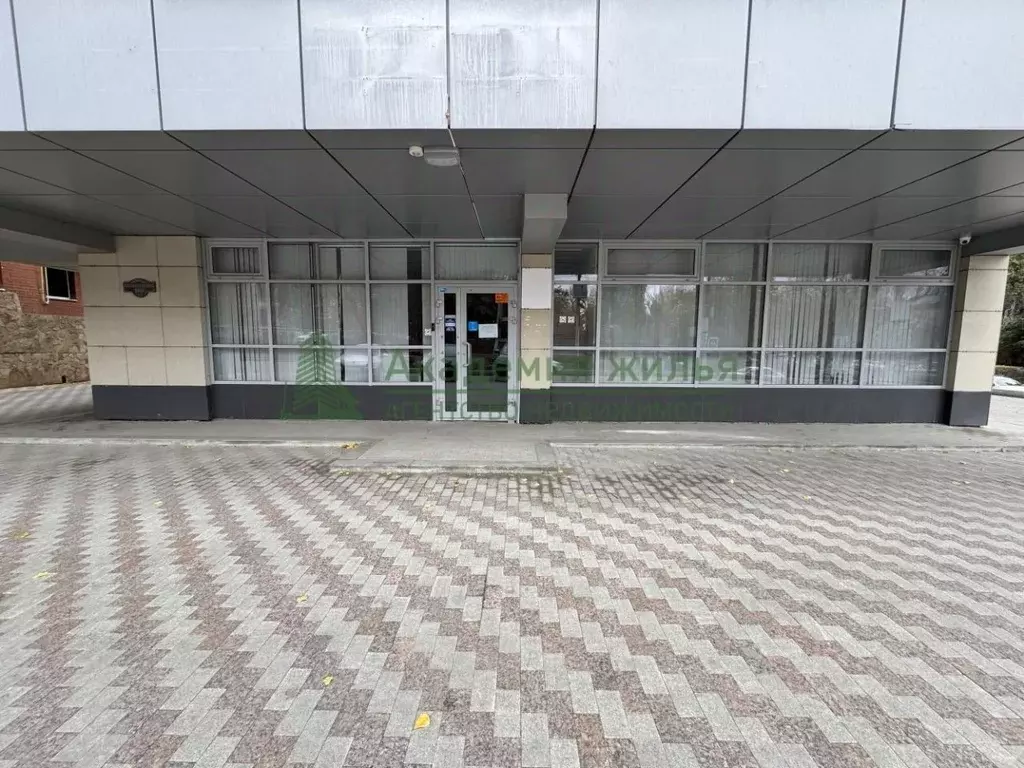 Помещение свободного назначения в Саратовская область, Саратов ул. ... - Фото 1