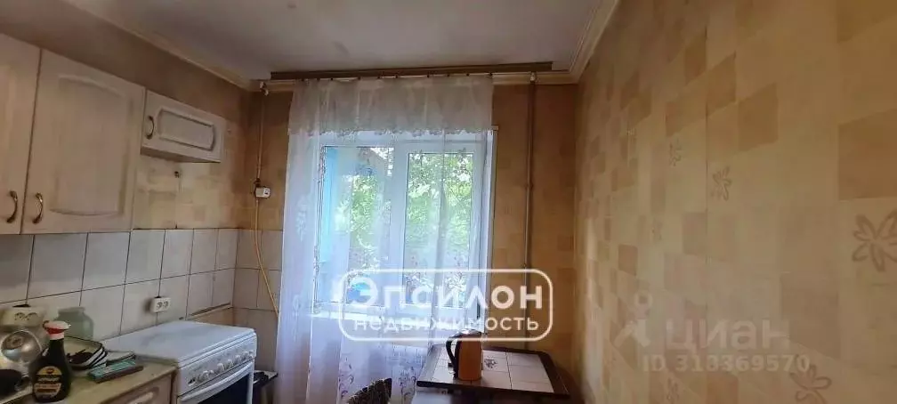 3-к кв. Курская область, Курск просп. Дружбы, 9 (59.8 м) - Фото 1