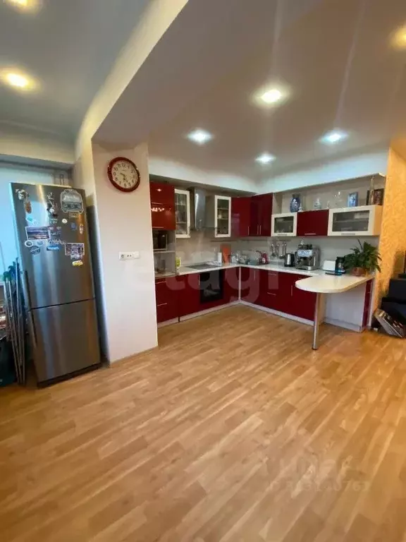 2-к кв. Сахалинская область, Южно-Сахалинск 12А мкр,  (75.0 м) - Фото 1