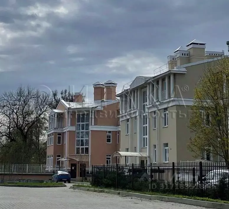 2-к кв. Санкт-Петербург, Санкт-Петербург, Павловск Госпитальная ул., ... - Фото 0