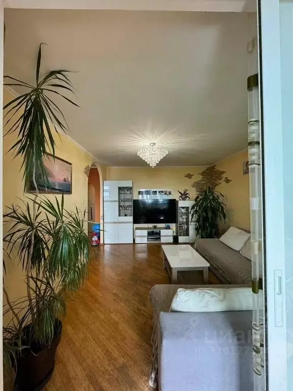 2-к кв. Крым, Ялта ул. Тимирязева, 29 (67.0 м) - Фото 0