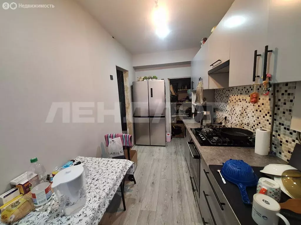 2-комнатная квартира: Новочеркасск, улица Макаренко, 4 (60.3 м) - Фото 1