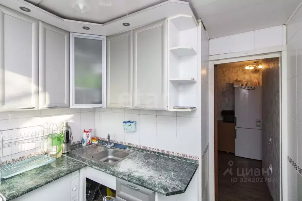 2-к кв. Тюменская область, Тюмень Харьковская ул., 52 (45.2 м) - Фото 1