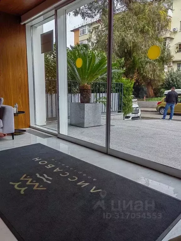 Студия Краснодарский край, Сочи Бытха мкр, ул. Бытха, 30 (28.0 м) - Фото 0
