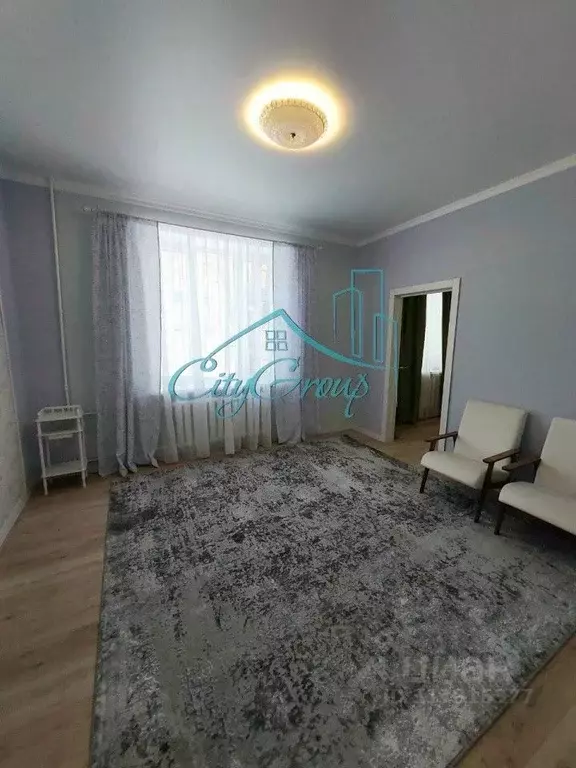 2-к кв. Оренбургская область, Орск Новый город мкр, ул. Кутузова, 43 ... - Фото 0