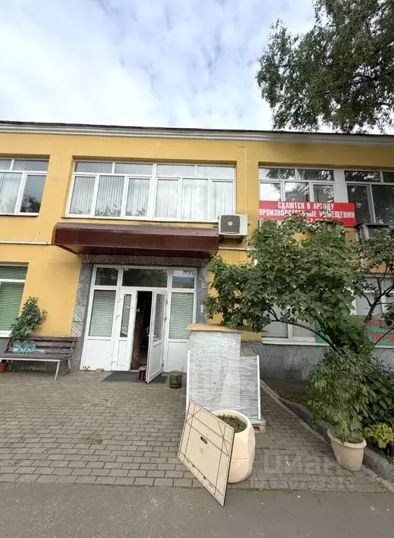 Помещение свободного назначения в Москва Стахановская ул., 7 (220 м) - Фото 0