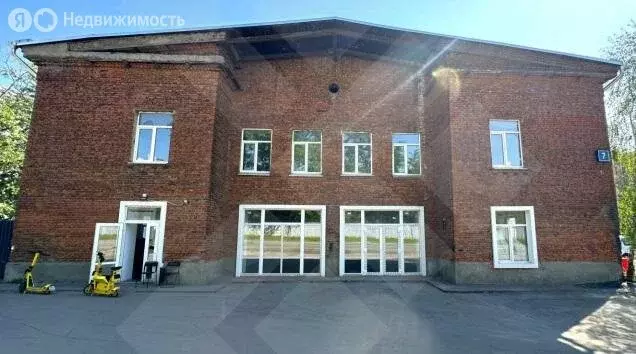 Помещение свободного назначения (627 м) - Фото 1