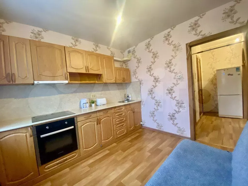 1-к. квартира, 42 м, 6/10 эт. - Фото 1