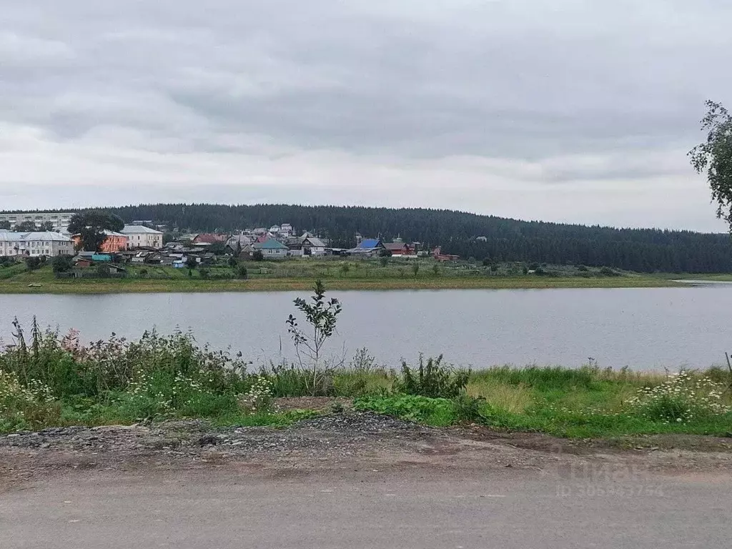 Участок в Свердловская область, Нижнесергинский район, Верхние Серги ... - Фото 1