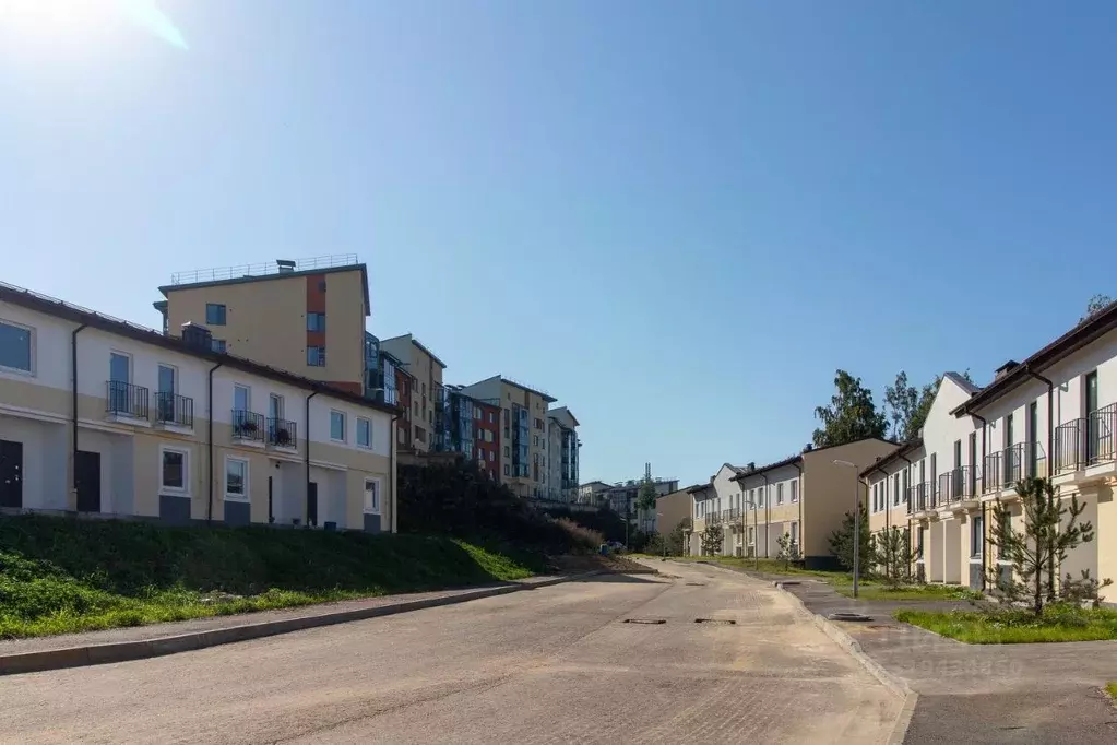 Таунхаус в Ленинградская область, Всеволожский район, Бугровское ... - Фото 0