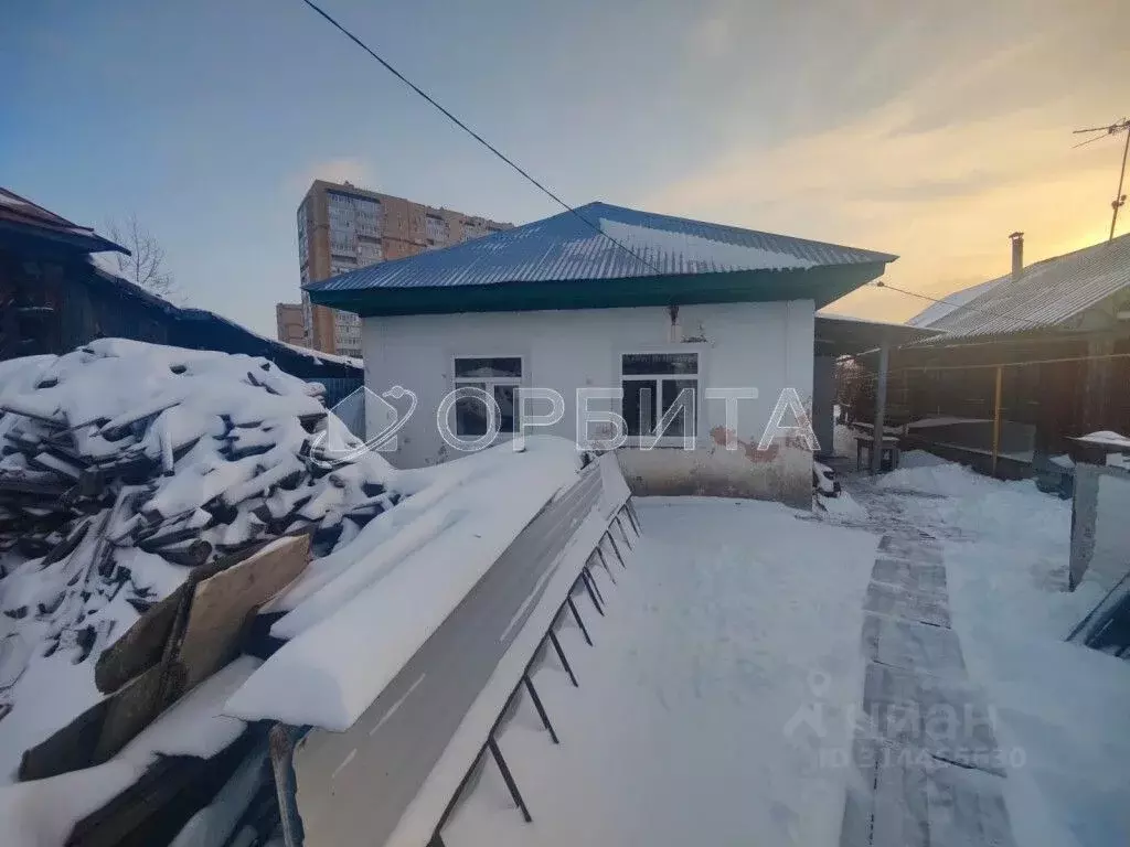 Дом в Тюменская область, Тюмень Цимлянская ул., 32 (63 м) - Фото 0