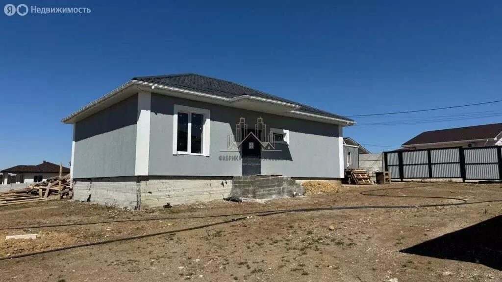 Дом в Симферопольский район, Мирновское сельское поселение, КП ... - Фото 1