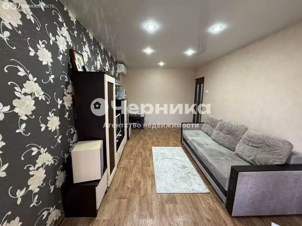 2-комнатная квартира: Шахты, улица Хабарова, 26 (53.9 м) - Фото 1