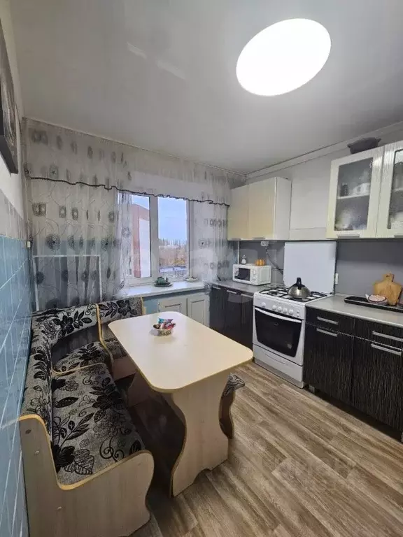 3-к кв. Башкортостан, Стерлитамак ул. Артема, 23 (61.5 м) - Фото 1