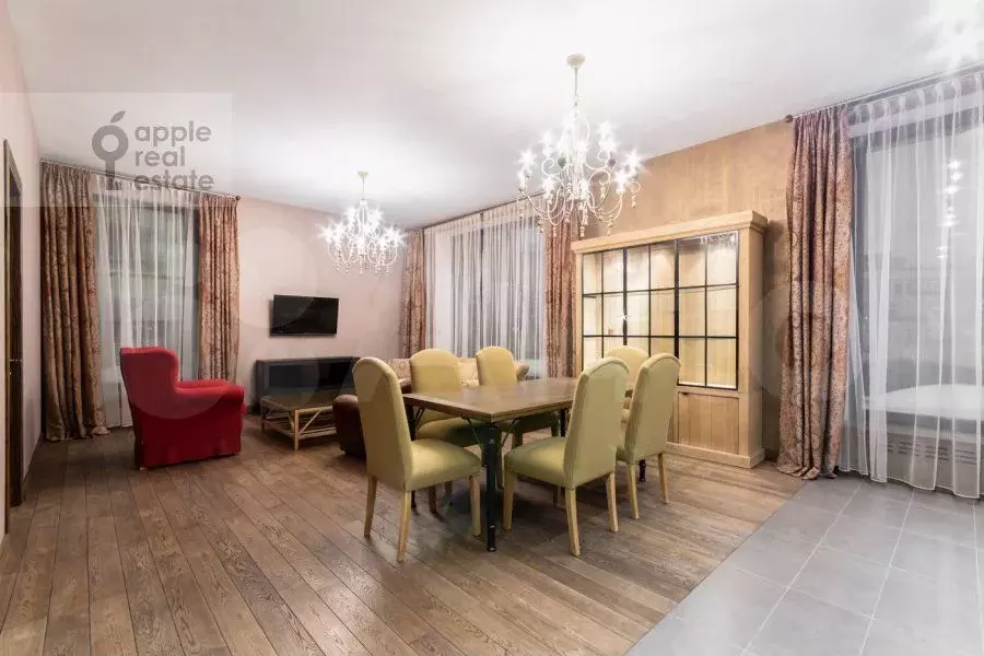 2-к. квартира, 70 м, 2/6 эт. - Фото 1