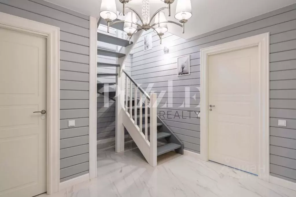 Дом в Ленинградская область, Выборгский район, Полянское с/пос, пос. ... - Фото 2