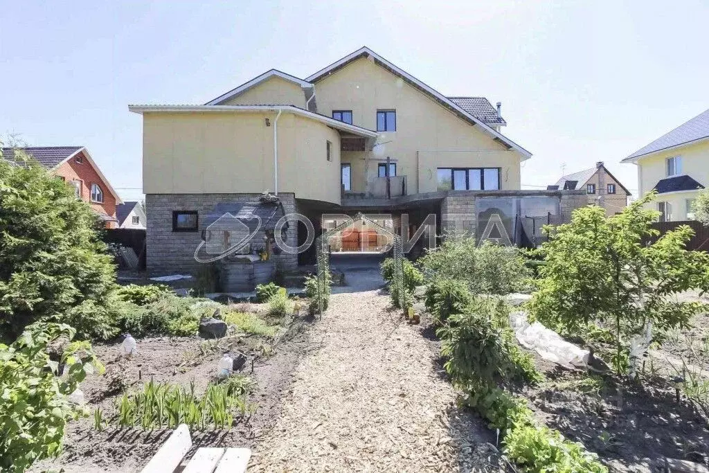 Дом в Тюменская область, Тюмень ул. Армизонская, 7 (450 м) - Фото 1