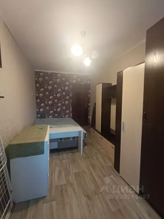 Комната Алтайский край, Барнаул ул. Веры Кащеевой, 16 (13.7 м) - Фото 1