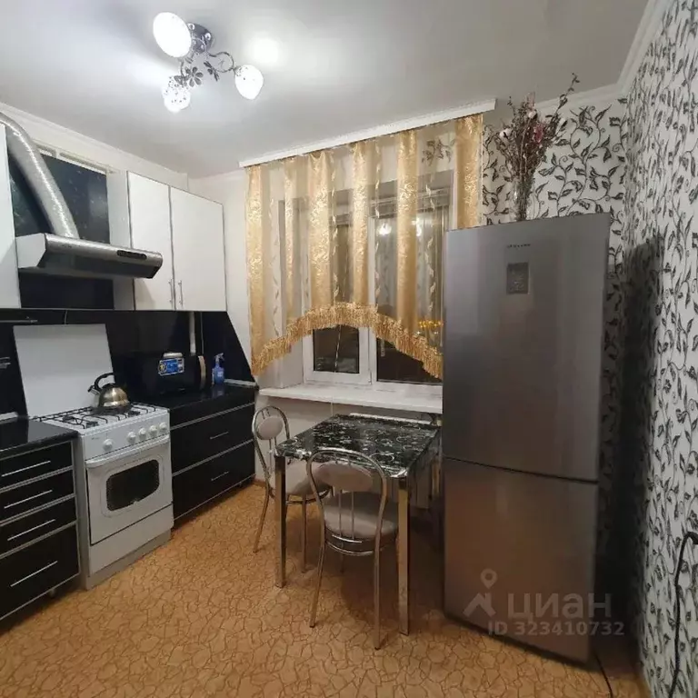 3-к кв. Белгородская область, Белгород Почтовая ул., 50 (66.9 м) - Фото 1