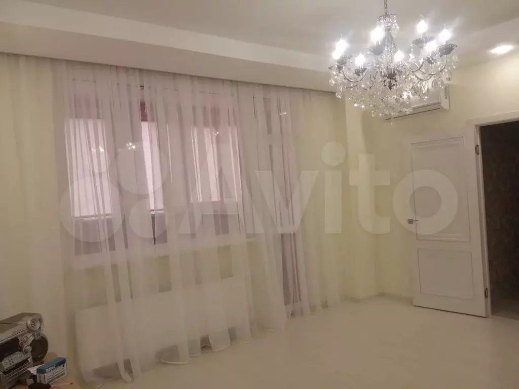 2-к. квартира, 82 м, 5/8 эт. - Фото 0