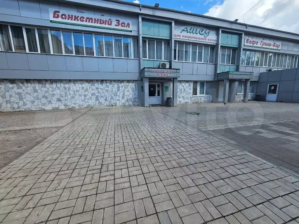 Помещение свободного назначения 300 кв.м - Фото 1