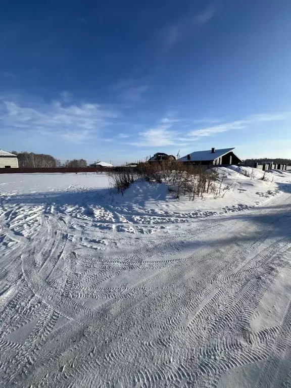 Участок в Омская область, Омск ул. Н. Быстрова (10.6 сот.) - Фото 1