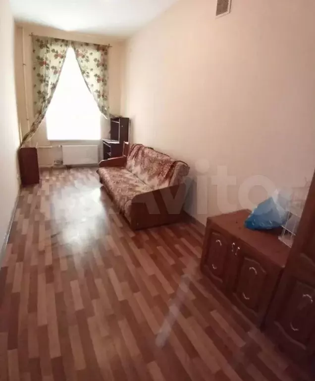 Комната 11 м в 4-к., 1/6 эт. - Фото 0