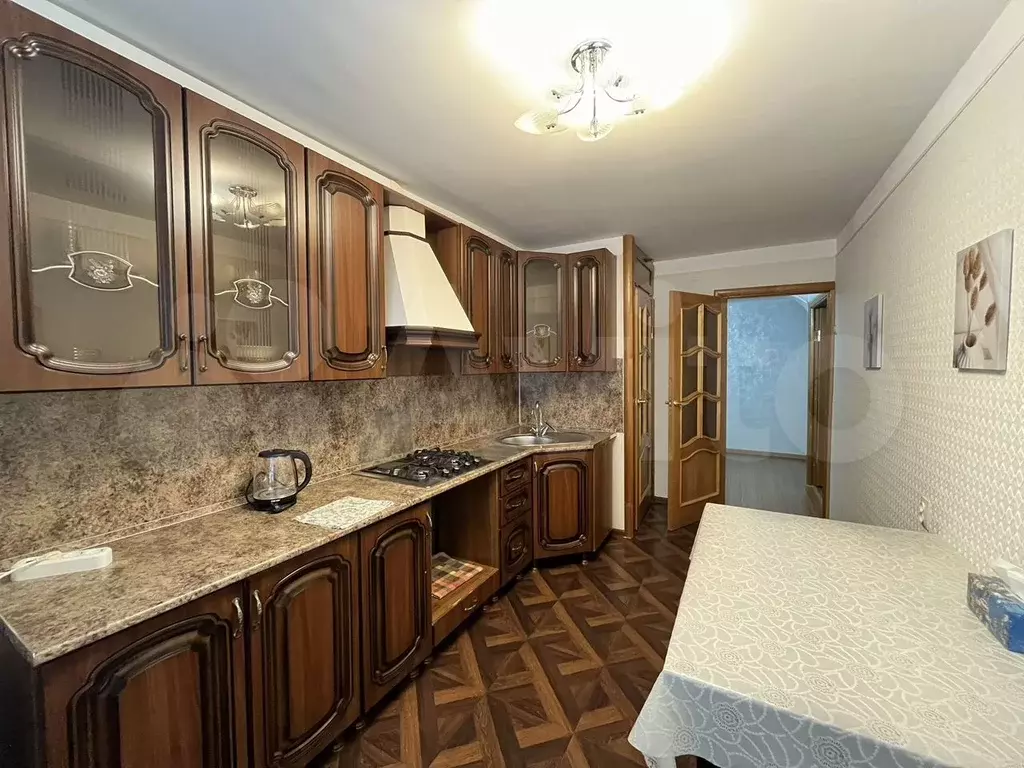 3-к. квартира, 70 м, 2/5 эт. - Фото 1