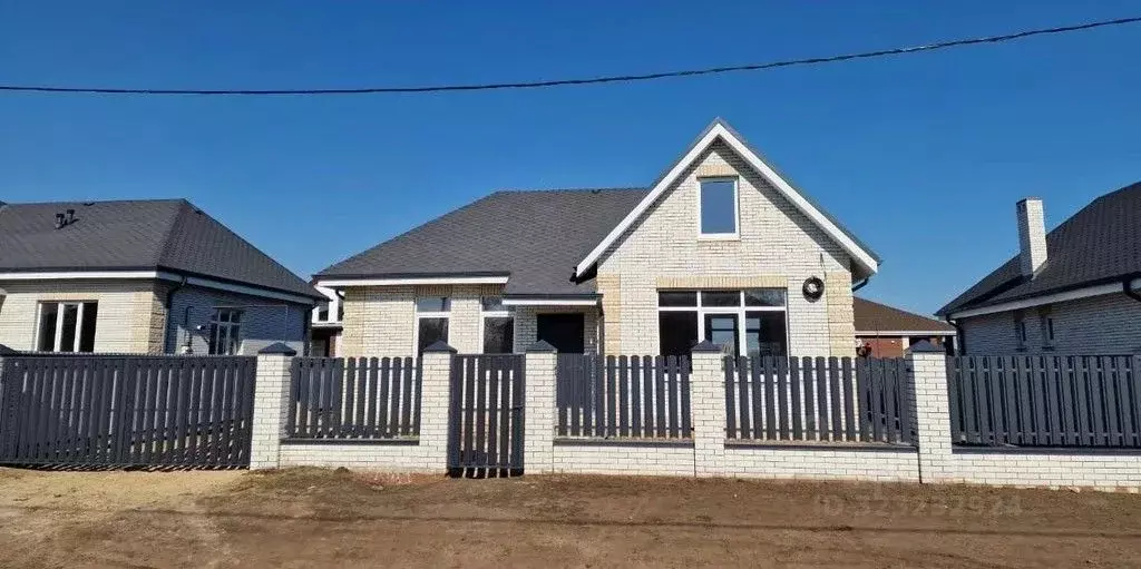 Дом в Ростовская область, Неклиновский район, Новобессергеневское ... - Фото 2