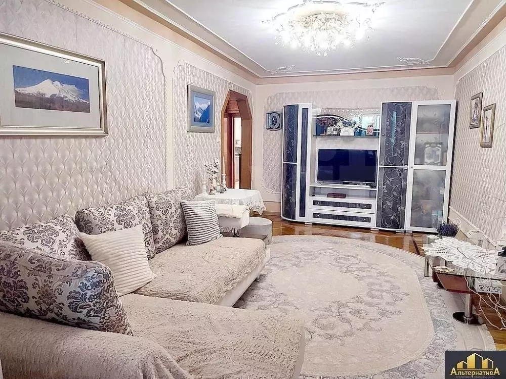3-к. квартира, 79,9 м, 4/6 эт. - Фото 0